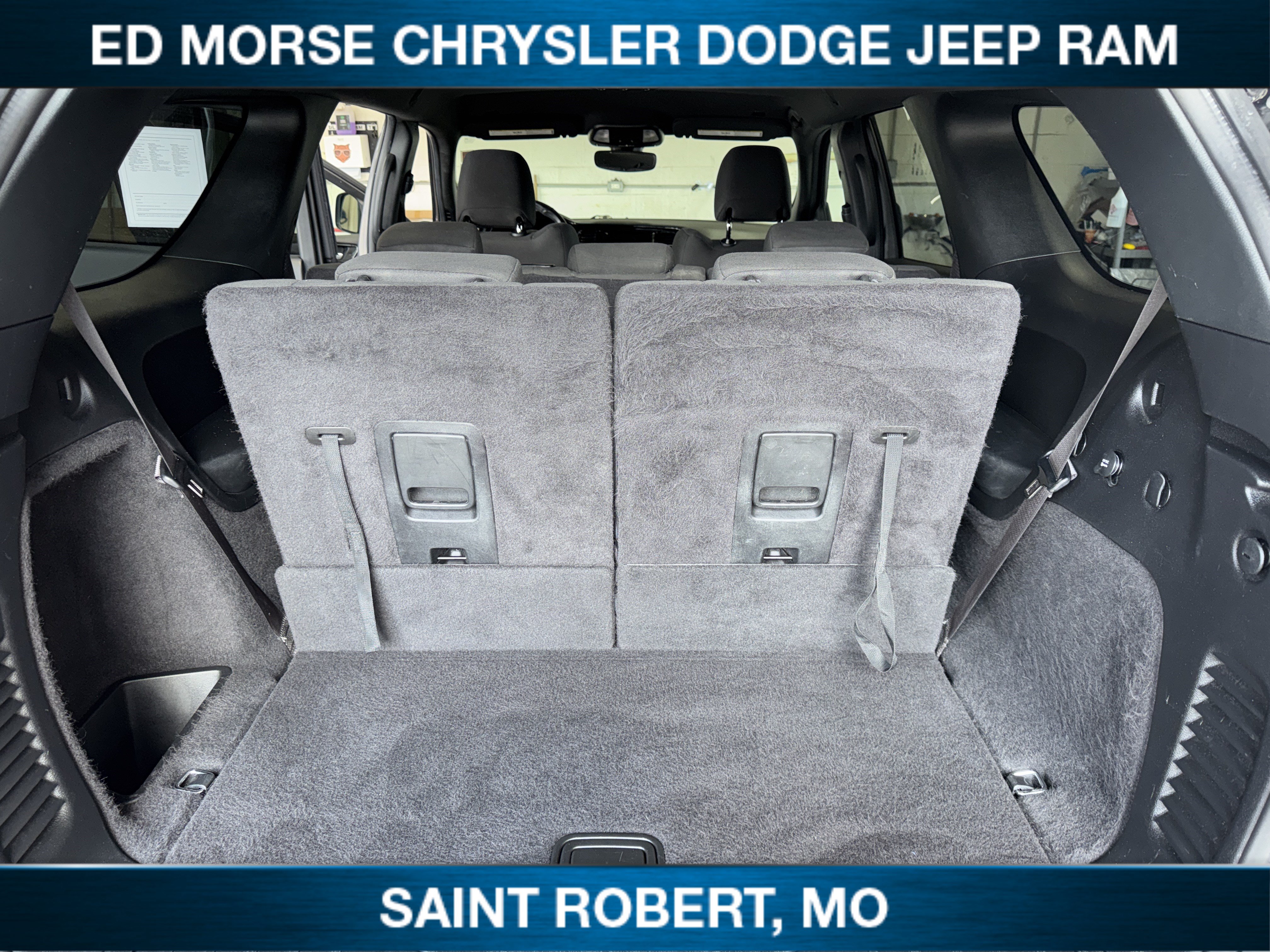 Used 2023 Dodge Durango SXT w/ Trailer Tow Group IV AWD/4WD image 31