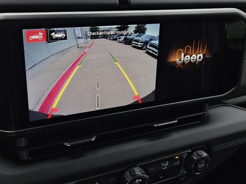 New 2026 Jeep Wrangler Unlimited Rubicon AWD/4WD image 20