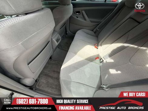 Used 2010 Toyota Camry FWD image 28