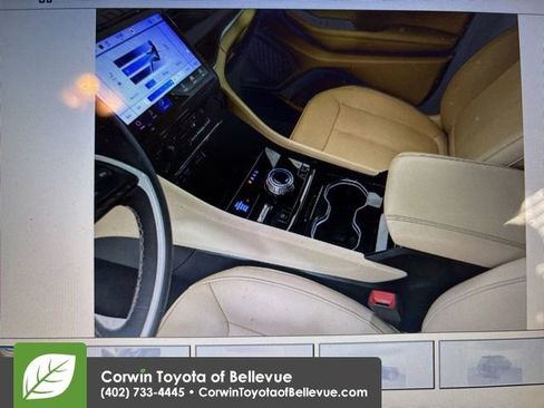 Used 2022 Jeep Grand Cherokee Limited 4xe image 22