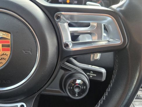 Used 2019 Porsche 911 Turbo image 28