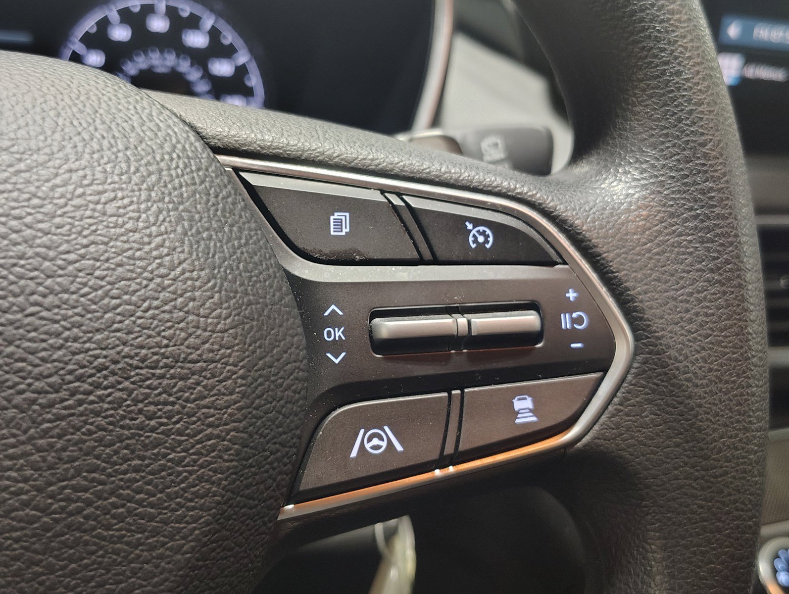 Certified 2023 Hyundai Santa Fe SE AWD/4WD image 15