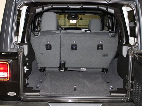 New 2026 Jeep Wrangler Sport S image 28