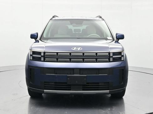Used 2026 Hyundai Santa Fe SEL FWD image 2