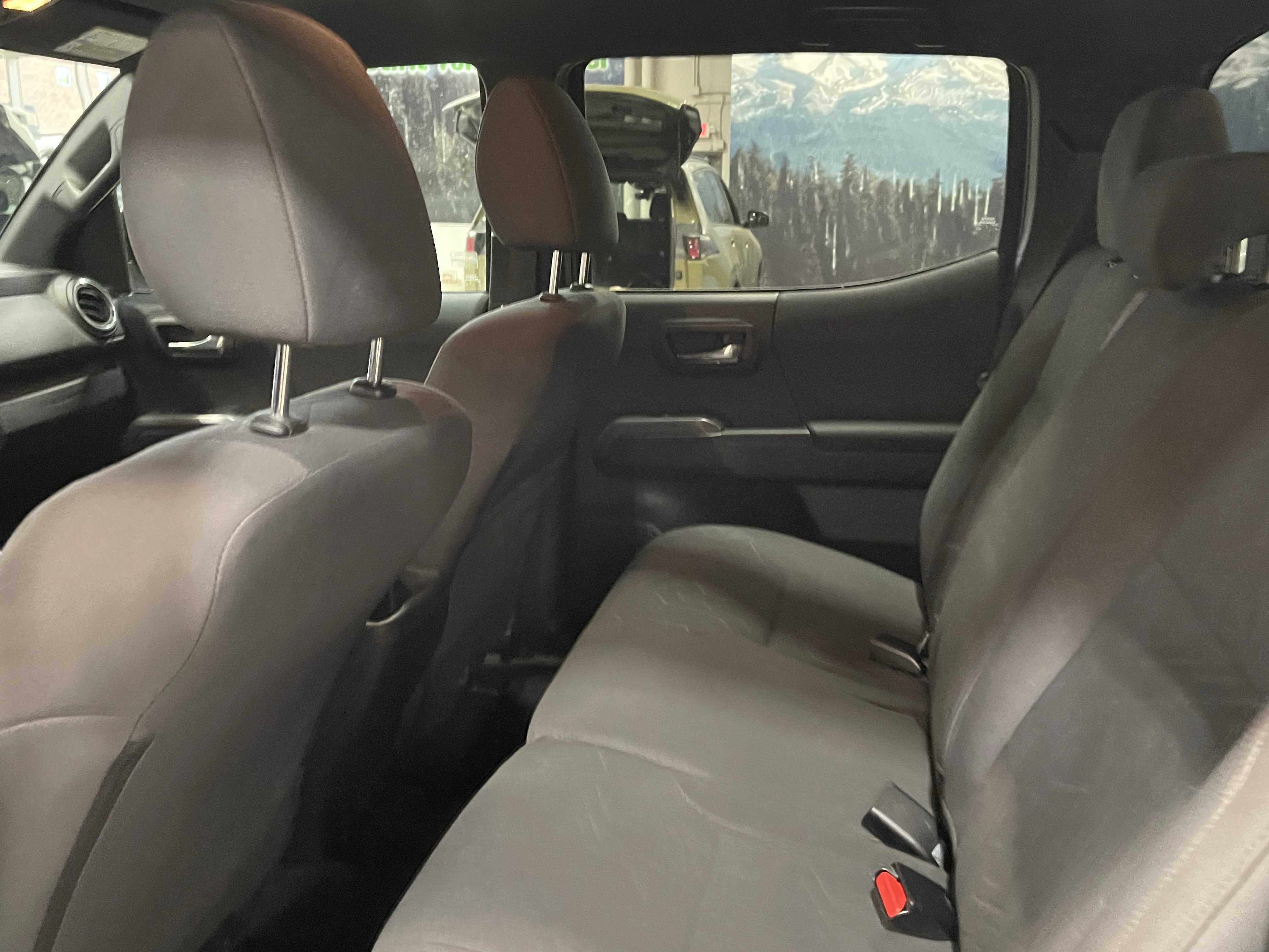 Used 2019 Toyota Tacoma TRD Off-Road AWD/4WD image 14