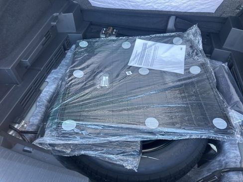 Used 2024 Nissan Rogue SV image 41