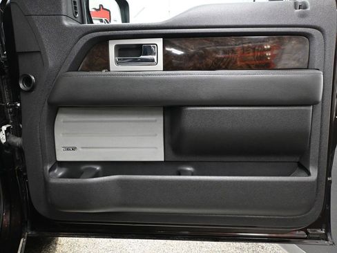 Used 2013 Ford F150 Platinum image 47