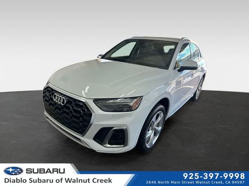 Used 2022 Audi Q5 2.0T Prestige w/ Prestige Package AWD/4WD image 1