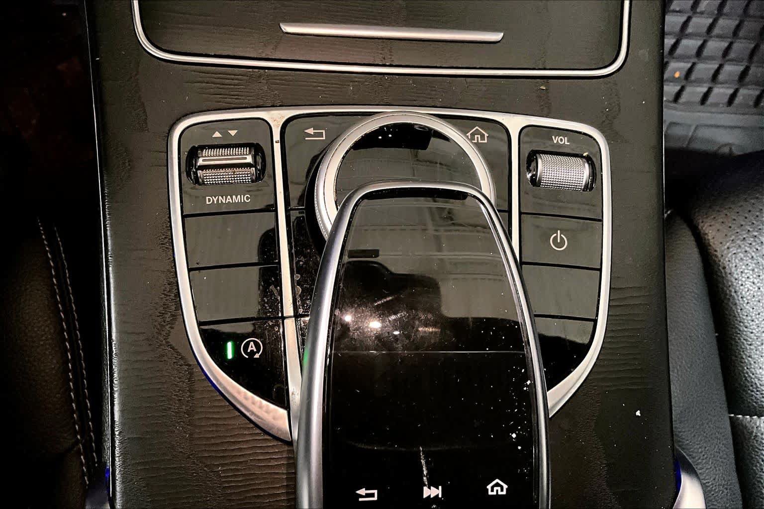 Used 2019 Mercedes-Benz C 300 Sedan image 28