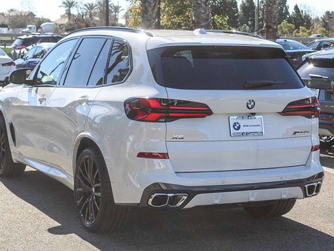 New 2026 BMW X5 M60i image 4