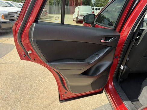 Used 2016 MAZDA CX-5 Touring FWD image 14