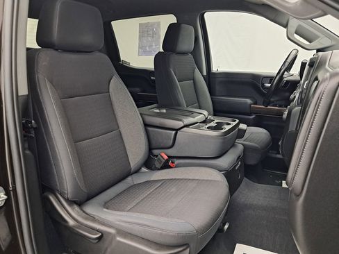 Used 2019 Chevrolet Silverado 1500 RST image 30