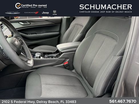 Used 2023 Jeep Grand Cherokee L Laredo w/ Luxury Tech Group I AWD/4WD image 10