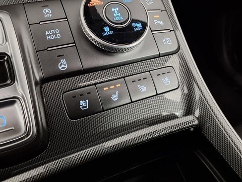 Used 2021 Hyundai Santa Fe Limited image 13