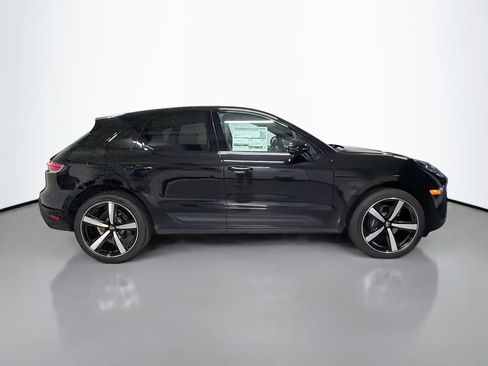New 2026 Porsche Macan AWD/4WD image 8