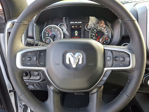 Certified 2025 RAM 1500 Big Horn image 16