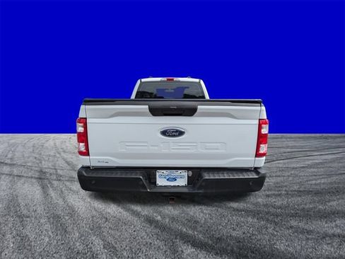 Certified 2023 Ford F150 XL w/ Trailer Tow Package RWD image 5