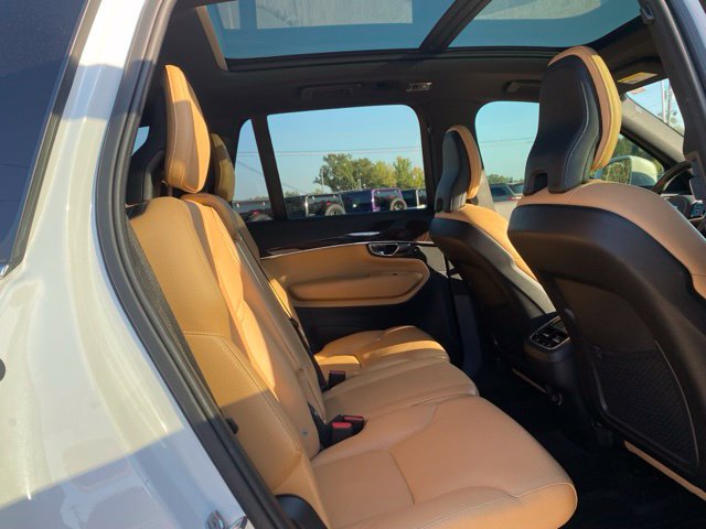 Used 2019 Volvo XC90 T6 Momentum w/ Advanced Package AWD/4WD image 18