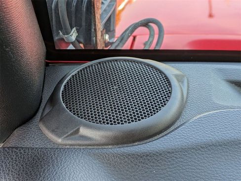 Used 2017 Jeep Wrangler Unlimited Rubicon w/ Dual Top Group image 16