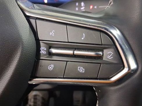 Used 2024 Chevrolet Traverse LT w/ Enhanced Driving Package image 32