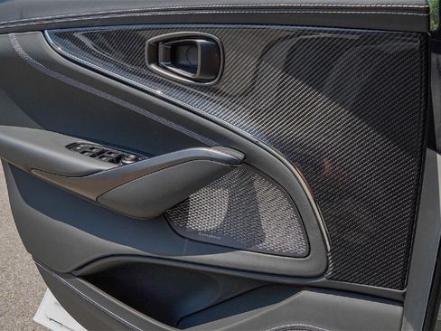 New 2025 Aston Martin DBX 707 image 34