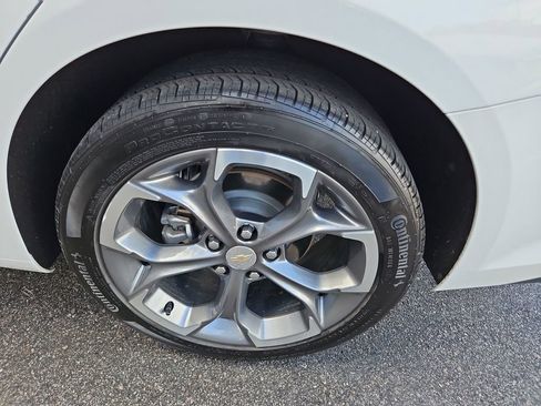 Used 2024 Chevrolet Malibu LT image 31