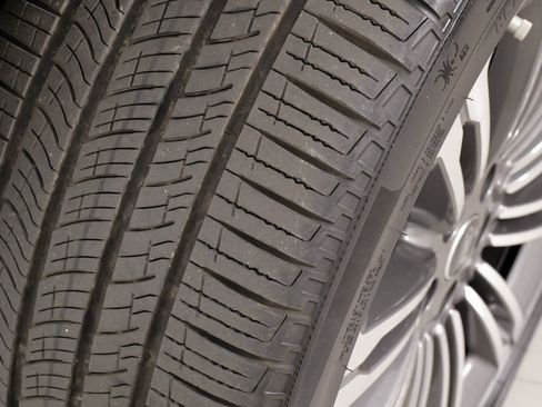 Used 2025 Land Rover Range Rover Sport Autobiography image 74