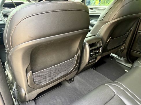 Used 2023 Jeep Grand Cherokee Limited AWD/4WD image 28