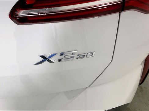 New 2026 BMW X3 xDrive30i w/ Premium Package AWD/4WD image 14