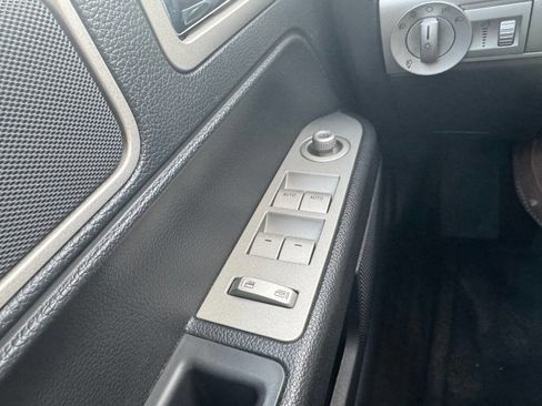 Used 2008 Lincoln MKZ image 21