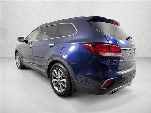 Used 2017 Hyundai Santa Fe SE w/ SE Premium Package 02 FWD image 5