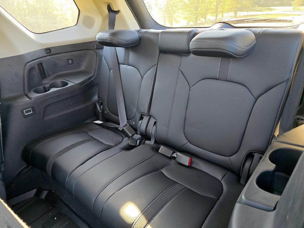 Used 2025 Honda Pilot Touring image 24