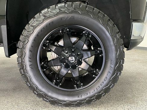 Used 2020 Chevrolet Silverado 1500 LT w/ All-Star Edition image 26