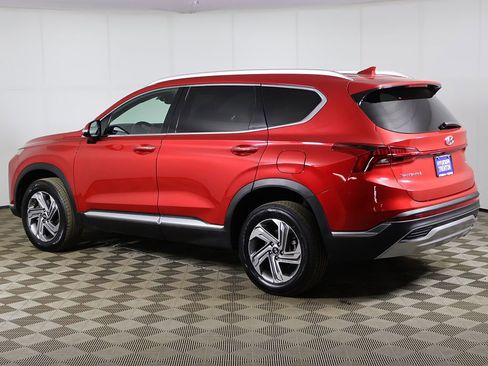 Used 2022 Hyundai Santa Fe SEL w/ Convenience Package image 9