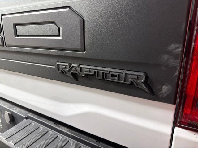 Used 2023 Ford F150 Raptor AWD/4WD image 19