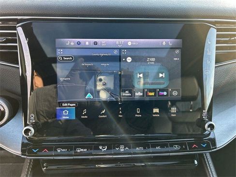 Used 2023 Jeep Wagoneer 4WD image 20