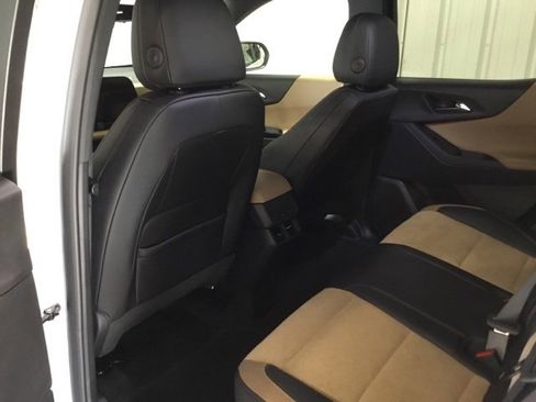 New 2026 Chevrolet Equinox ACTIV w/ Convenience Package III image 41