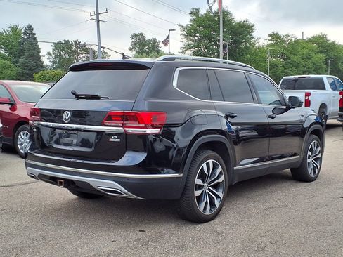 Used 2020 Volkswagen Atlas SEL R-Line AWD/4WD image 4
