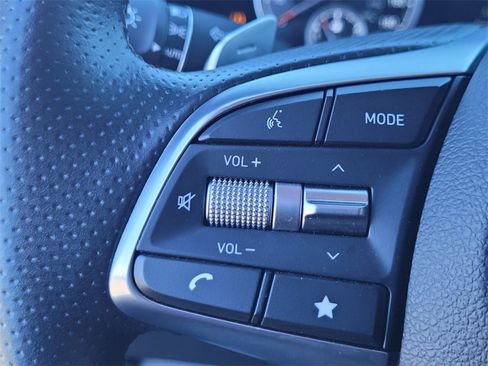 Used 2022 Genesis G70 3.3T image 26