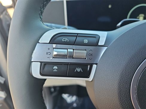 New 2026 Hyundai Tucson Limited image 17