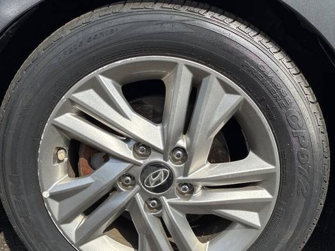 Used 2019 Hyundai Elantra Value Edition w/ Cargo Package FWD image 18