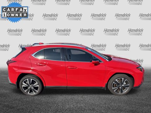 Used 2025 Lexus UX 300h FWD image 11