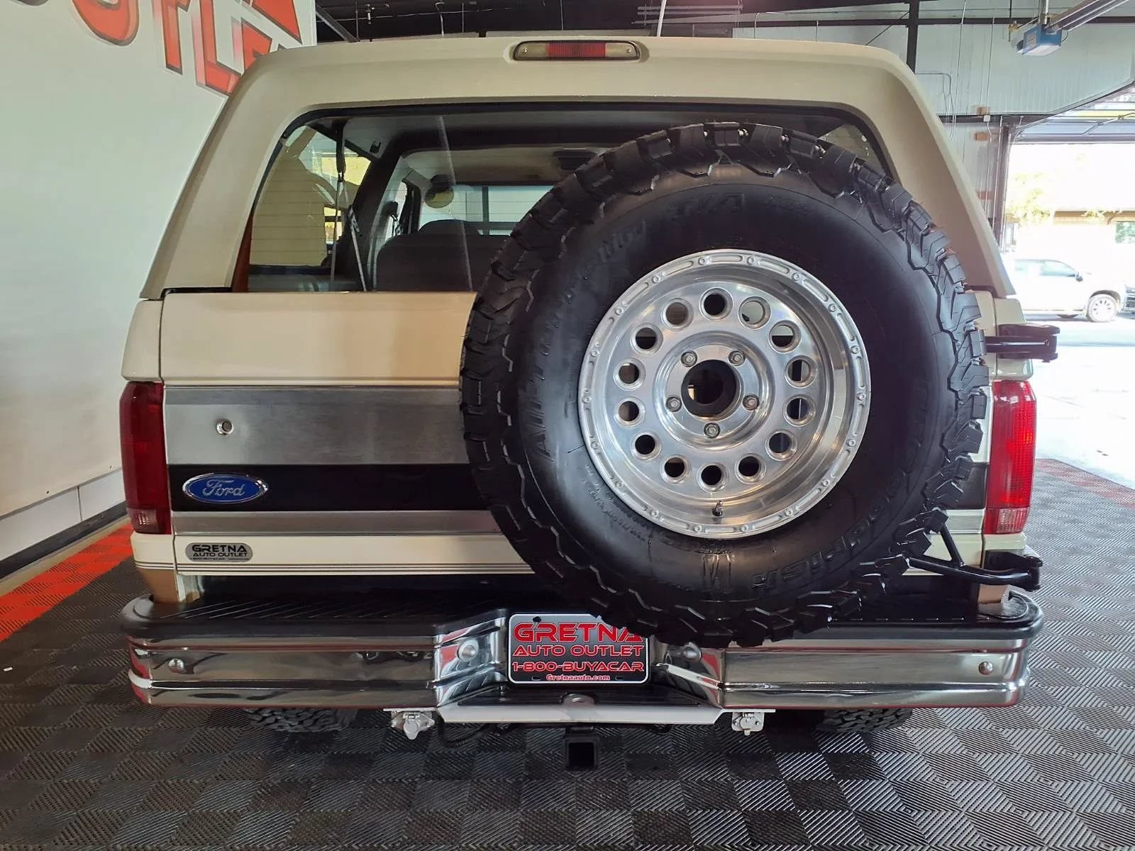 Used 1995 Ford Bronco Eddie Bauer AWD/4WD image 6