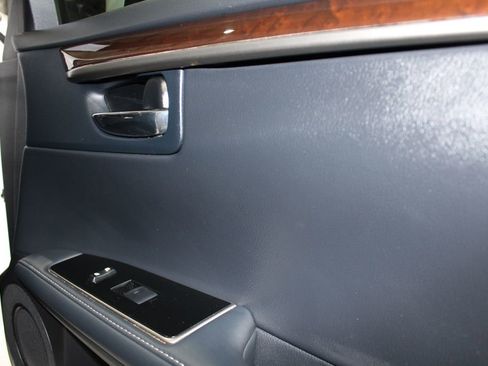 Used 2016 Lexus ES 350 w/ Luxury Package w/Wood Trim FWD image 8