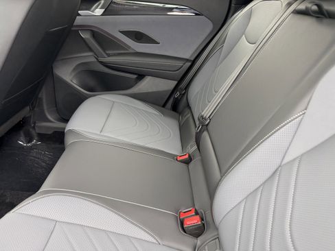 New 2026 Volkswagen Tiguan SE R-Line image 13