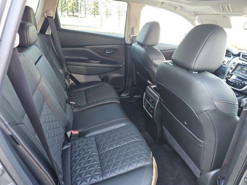 Used 2023 Nissan Murano Platinum w/ Cargo Package image 16