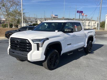 New 2026 Toyota Tundra SR5