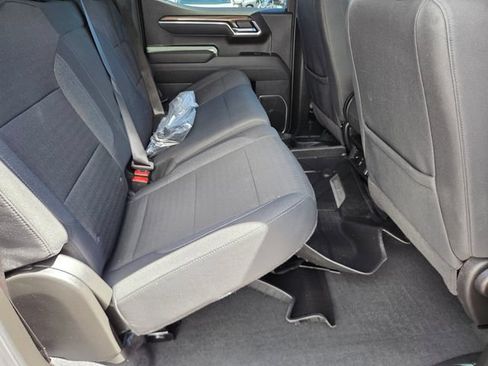 Used 2026 Chevrolet Silverado 1500 LT w/ Safety Package RWD image 13
