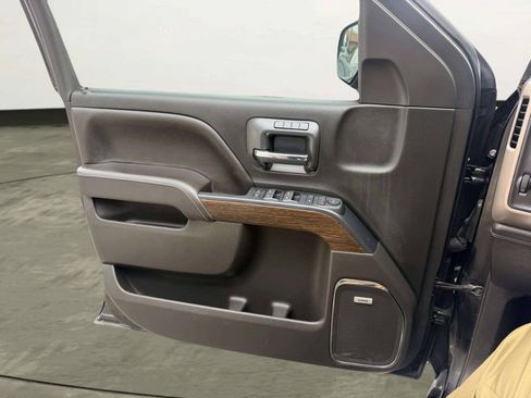 Used 2018 GMC Sierra 1500 Denali AWD/4WD image 12