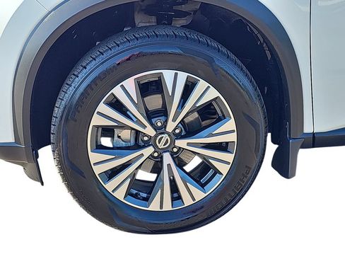Used 2021 Nissan Rogue SV FWD image 29